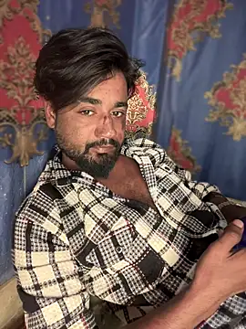 Munny6677 online show from November 2025 07:17:01 PM