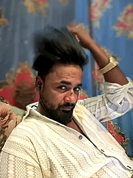 Munny6677 online show from November 2025 06:44:02 PM