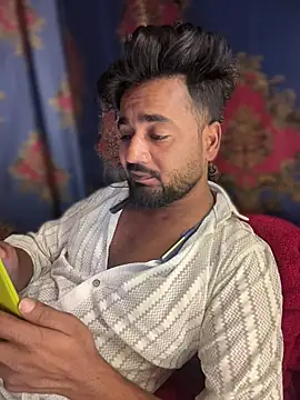 Munny6677 online show from March 2026 06:59:02 PM