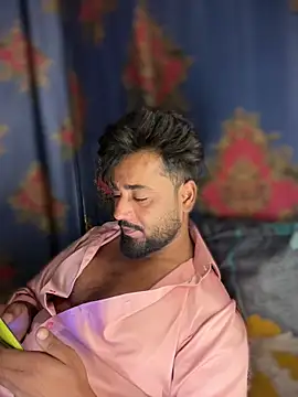 Munny6677 online show from March 2026 06:53:02 PM