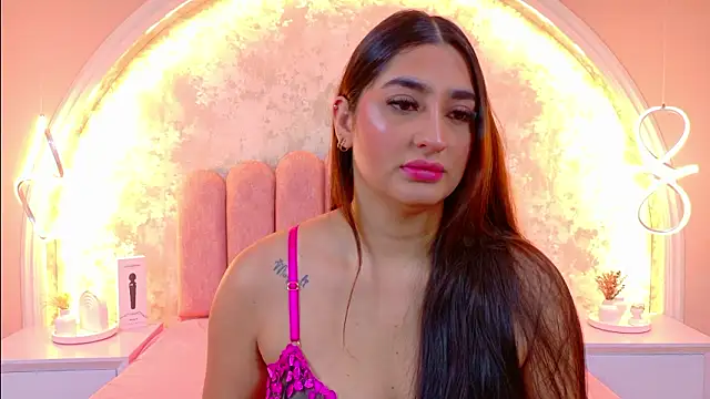 JasmineRhodes online show from February 2026 01:08:01 PM