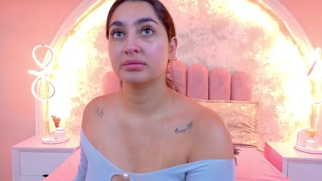 JasmineRhodes online show from April 2026 12:23:01 PM