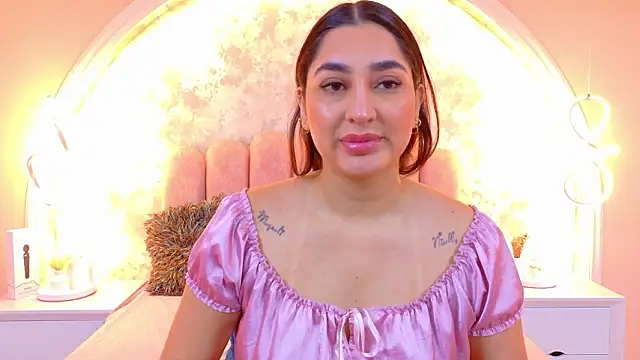 JasmineRhodes online show from March 2026 12:09:01 PM