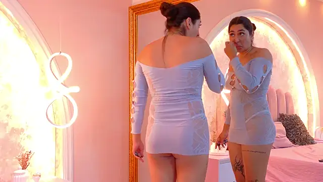 JasmineRhodes online show from April 2026 12:12:02 PM