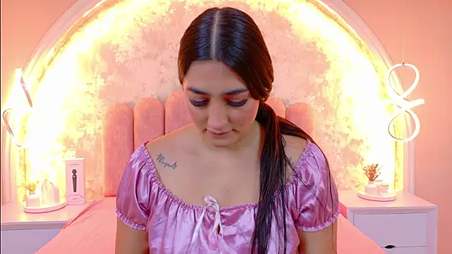 JasmineRhodes online show from February 2026 01:10:01 PM