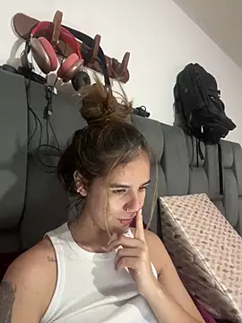 AllieYourGirl online show from December 2025 10:56:01 PM