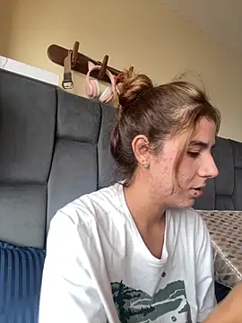 AllieYourGirl online show from September 2025 05:24:02 PM