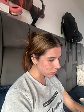 AllieYourGirl online show from November 2025 09:26:02 PM