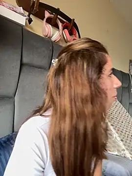 AllieYourGirl online show from September 2025 05:30:01 PM