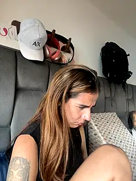 AllieYourGirl online show from November 2025 09:09:02 PM