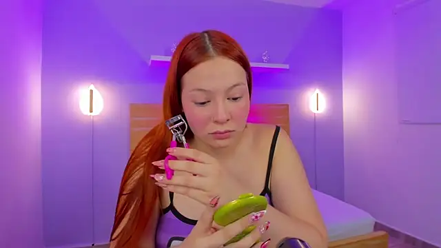 kitty sweeety  online show from May 2026 01:06:01 PM
