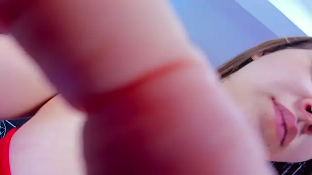 Snapshot of kitty_sweeety_ chatting on November 2025 12:49:01 PM kitty sweeety online show from November 2025 12:49:01 PM