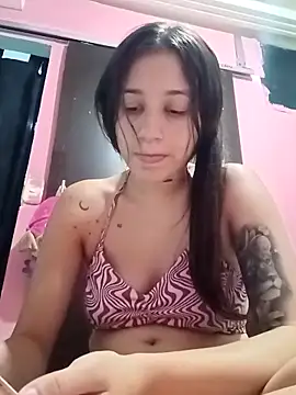 Snapshot of Arii_collins1 chatting on October 2025 05:01:01 PM Arii collins1 online show from October 2025 05:01:01 PM