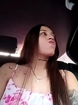 Arii collins1 online show from September 2025 01:58:02 PM
