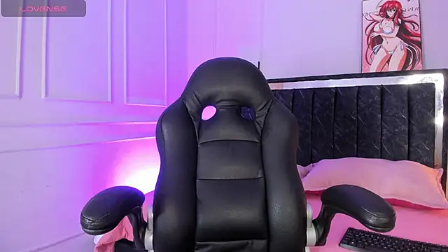 SwettRenata  online show from February 2026 12:57:02 PM