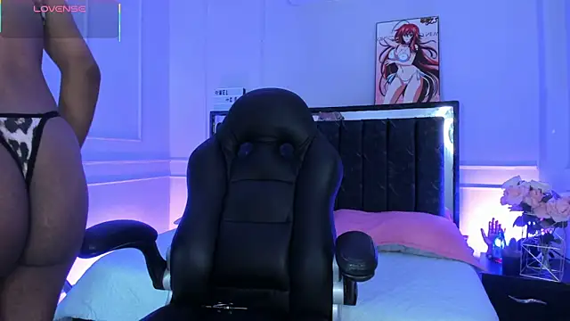 SwettRenata  online show from February 2026 12:43:02 PM