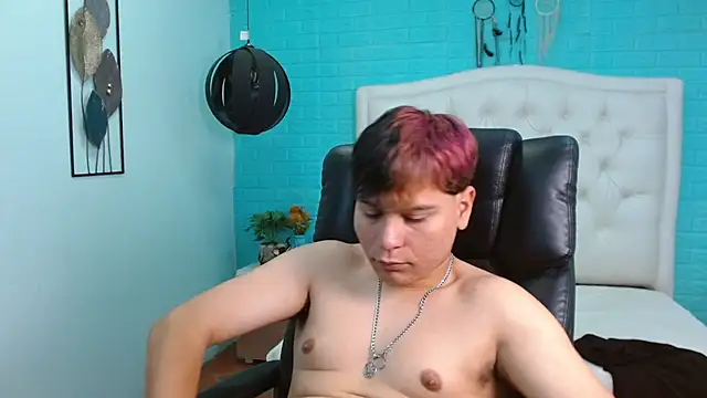 dondanys online show from September 2025 08:04:02 PM