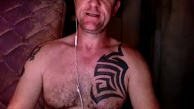 Snapshot of Yournaughty chatting on October 2025 03:59:02 AM Yournaughty online show from October 2025 03:59:02 AM