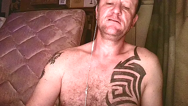 Yournaughty online show from March 2026 04:41:01 AM