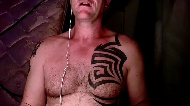 Yournaughty online show from May 2026 04:05:02 AM