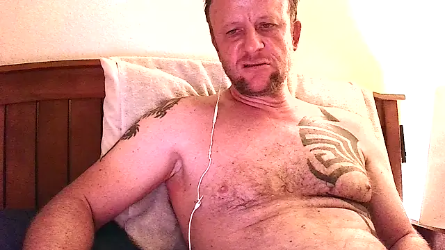 Yournaughty online show from June 2026 04:35:02 AM