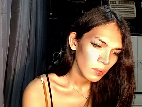 ladyhotcuming online show from July 2026 08:52:02 PM