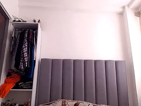 Snapshot of saara_johnson496 chatting on May 2026 01:51:02 PM saara johnson496 online show from May 2026 01:51:02 PM