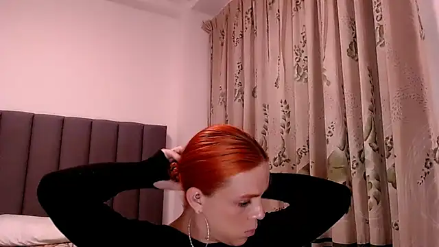 Snapshot of saara_johnson496 chatting on June 2026 12:04:01 AM saara johnson496 online show from June 2026 12:04:01 AM