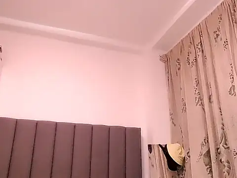 Snapshot of saara_johnson496 chatting on May 2026 11:14:03 PM saara johnson496 online show from May 2026 11:14:03 PM