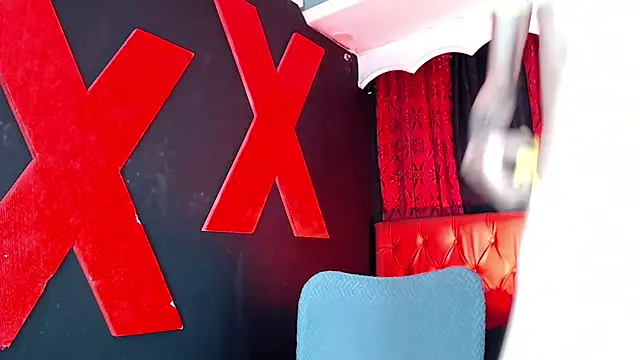 abrilbigcock online show from June 2026 01:03:01 AM