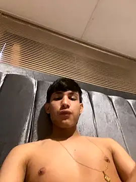 Snapshot of cody_fox10 chatting on September 2025 08:02:02 PM cody fox10 online show from September 2025 08:02:02 PM