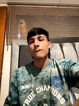 Snapshot of cody_fox10 chatting on October 2025 07:37:02 PM cody fox10 online show from October 2025 07:37:02 PM