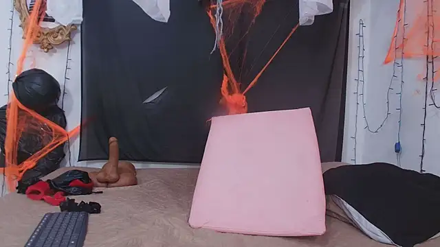 rubihops online show from October 2025 11:51:02 AM