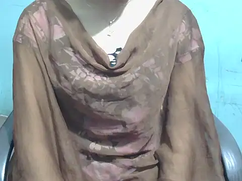 Snapshot of lovely_soniya chatting on September 2025 05:46:01 AM lovely soniya online show from September 2025 05:46:01 AM
