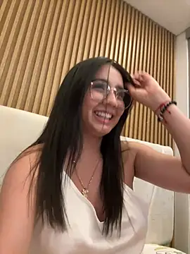 Michelle Zoe online show from March 2026 05:55:02 AM