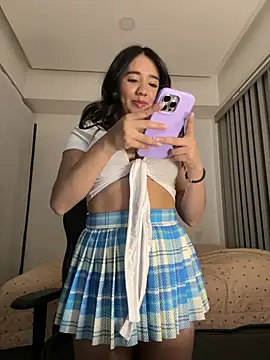 Michelle Zoe online show from February 2026 04:35:01 AM