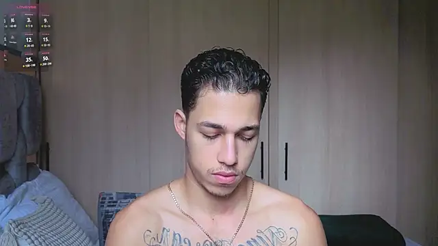 orionblaze69  online show from December 2025 06:41:01 PM