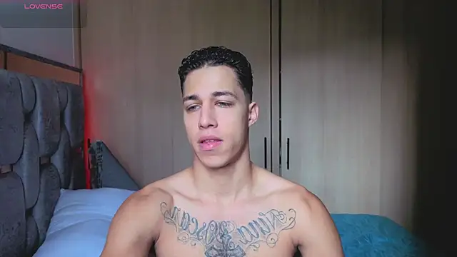 orionblaze69  online show from December 2025 08:08:02 PM