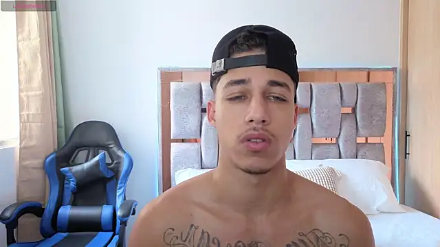 orionblaze69  online show from October 2025 08:20:02 PM