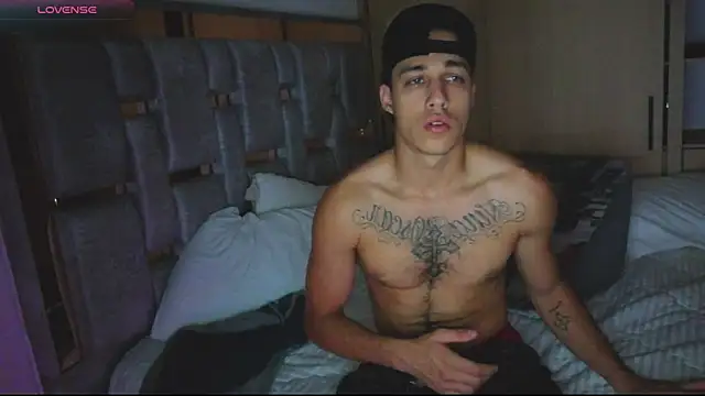 orionblaze69  online show from November 2025 12:22:01 AM