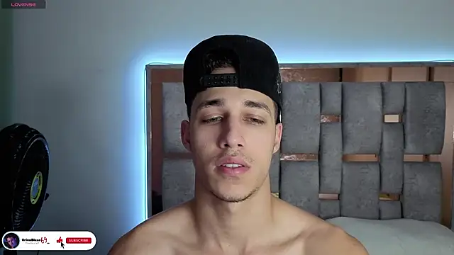 orionblaze69  online show from March 2026 02:01:01 AM