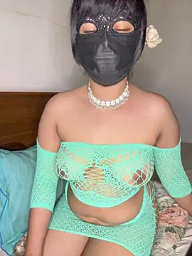 Ariana  Marie online show from June 2026 05:08:02 PM