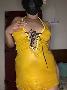 Ariana  Marie online show from July 2026 10:17:01 PM