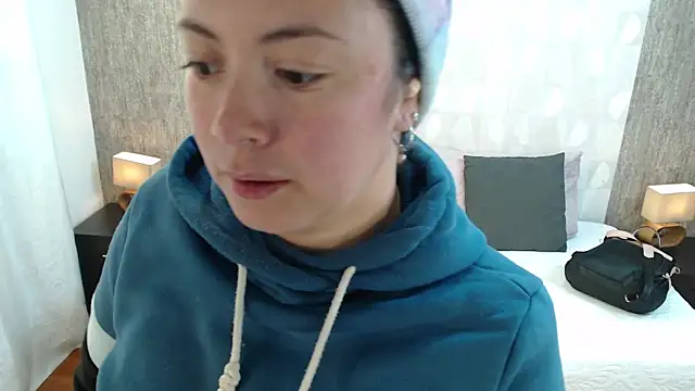 elamurray online show from October 2025 11:11:01 AM