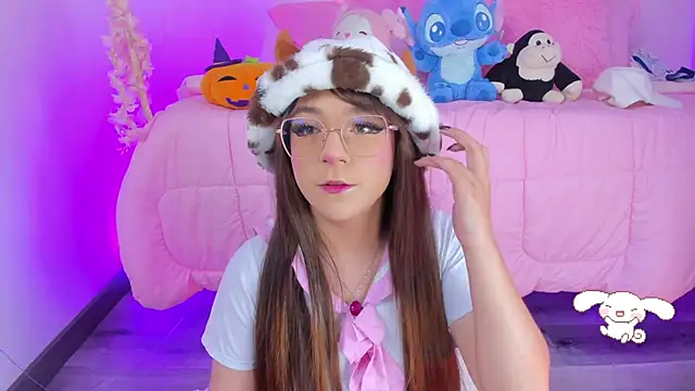 hannacutegod online show from December 2025 05:57:02 AM