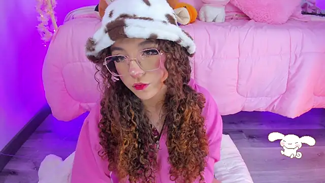 hannacutegod online show from November 2025 04:57:02 AM