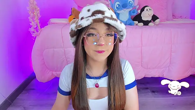 hannacutegod online show from December 2025 05:13:01 AM