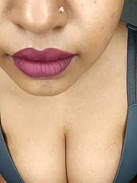 sex-withcouple online show from February 2026 03:03:01 AM