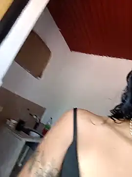 Snapshot of Fernanda30 chatting on October 2025 07:26:01 PM Fernanda30 online show from October 2025 07:26:01 PM