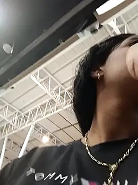 Snapshot of Fernanda30 chatting on October 2025 05:56:01 PM Fernanda30 online show from October 2025 05:56:01 PM